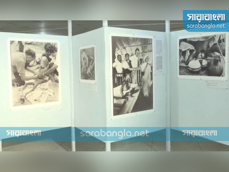 স্বাধীনতা যুদ্ধের সময় বাস্তুচ্যুত হওয়া বাংলাদেশিদের ছবি