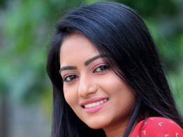 বাসায় ফিরলেন অভিনেত্রী শারমিন আঁখি