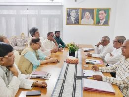 ‘নির্বাচনে না যাওয়ার ব্যাপারে বিএনপি ও গণতন্ত্র মঞ্চ একমত’