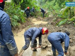 পাহাড় ধসে বান্দরবানের সঙ্গে থানচির সড়ক যোগাযোগ বিচ্ছিন্ন