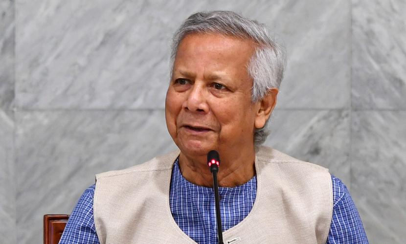 ওসমান হাদির ভাইয়ের সঙ্গে প্রধান উপদেষ্টার ফোনালাপ, সর্বোচ্চ সহযোগিতার আশ্বাস