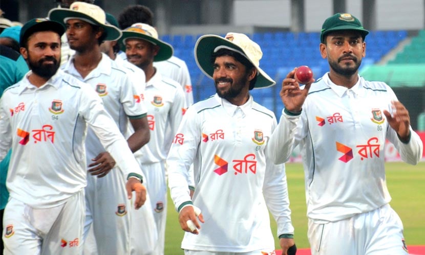 চট্টগ্রামে মিরাজময় একটা দিন