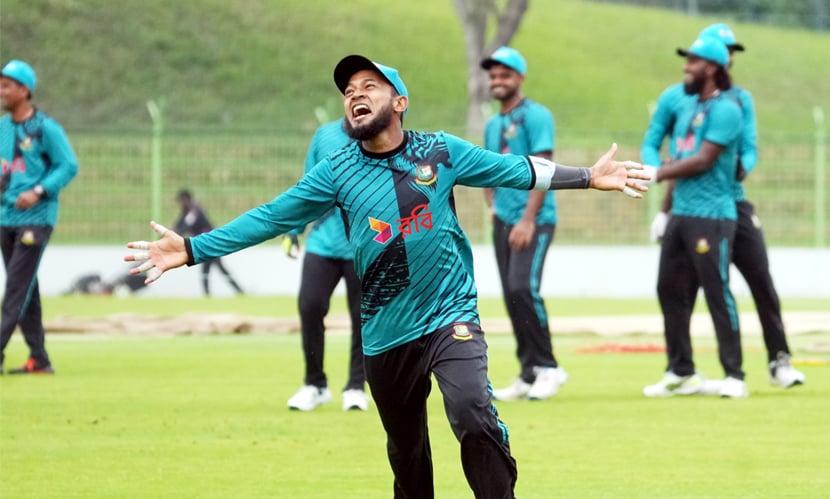 ‘মুশফিকের কাছে বাংলাদেশ ক্রিকেটের অনেক ঋণ’