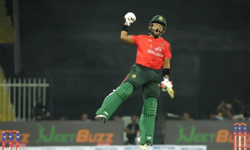 রেকর্ড গড়া সেঞ্চুরিতে তামিমকে মনে করলেন ইমন