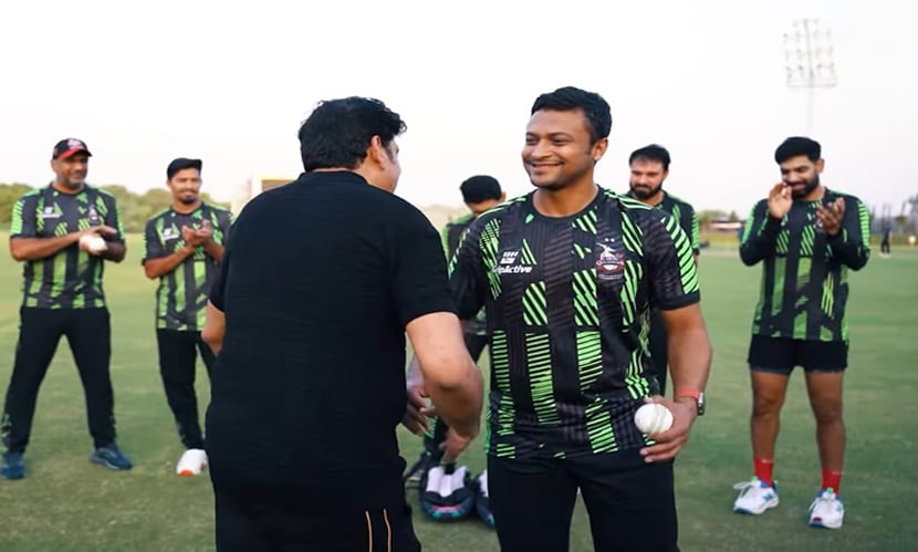 লাহোরের মালিকের চোখে এখনো সাকিব ‘বিশ্বের সেরা অলরাউন্ডার’