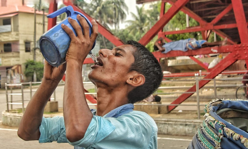 গরমে জনজীবন অতিষ্ঠ। ছবি: সংগৃহীত