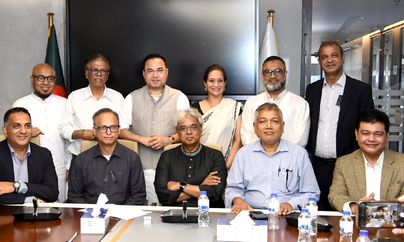 বিজিএমইএর ২০২৫-২৭ সেশনের কার্যনির্বাহী পর্ষদ। ছবি: সংগৃহীত