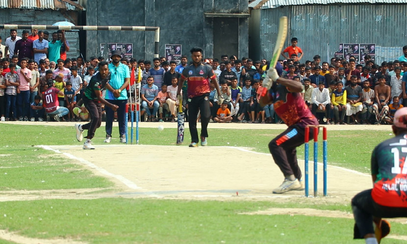 পাবনায় শহিদ মুক্তিযোদ্ধা স্মৃতি ক্রিকেট টুর্নামেন্টের ফাইনাল অনুষ্ঠিত পাবনায় শহিদ মুক্তিযোদ্ধা স্মৃতি ক্রিকেট টুর্নামেন্টের ফাইনাল অনুষ্ঠিত