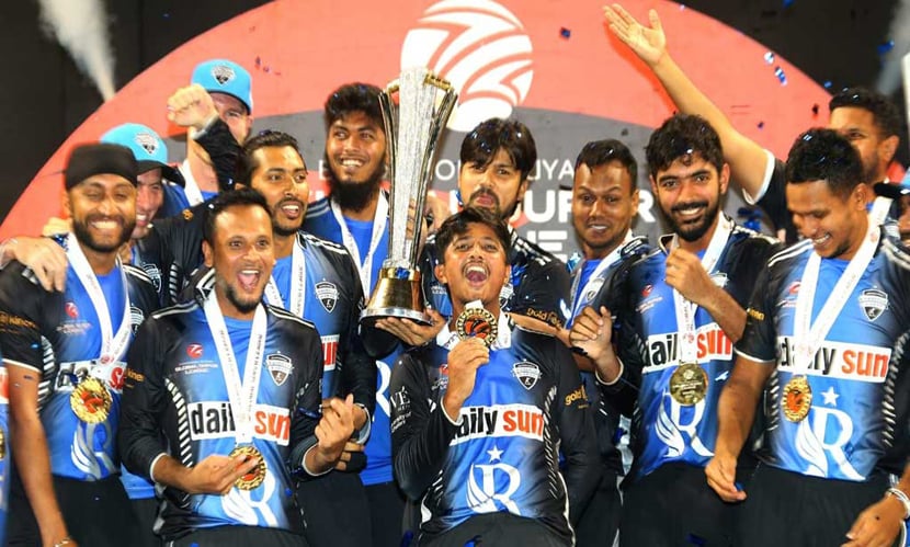 চমক রেখে দল ঘোষণা রংপুরের