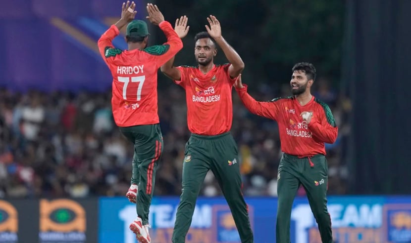 ত্রিশ রানেই শ্রীলংকার ৪ উইকেট তুলে নিয়েছে বাংলাদেশ ত্রিশ রানেই শ্রীলংকার ৪ উইকেট তুলে নিয়েছে বাংলাদেশ