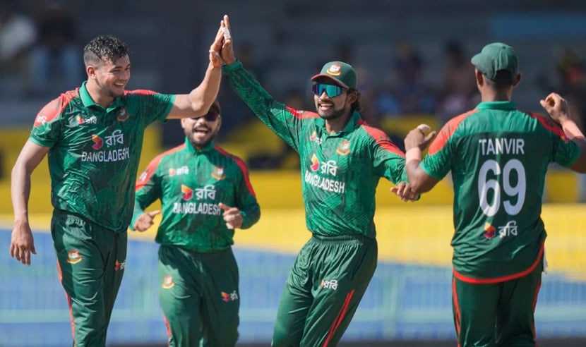 দুর্দান্ত তাসকিন, শ্রীলংকাকে ২৪৪ রানে গুটিয়ে দিল বাংলাদেশ