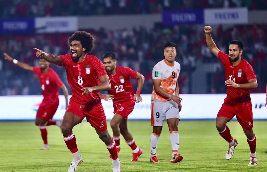 হামজাকে চেয়ে লেস্টারকে চিঠি দিল বাফুফে