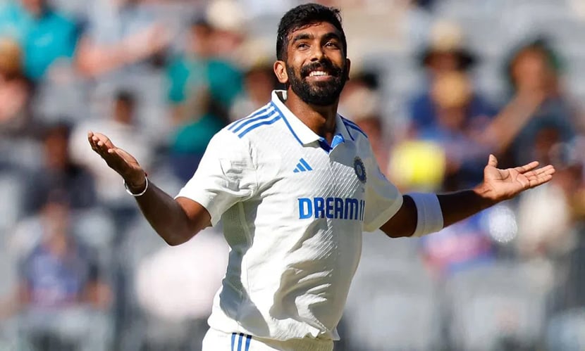 ‘বুমরাহ ইতিহাসের সেরা বোলার’