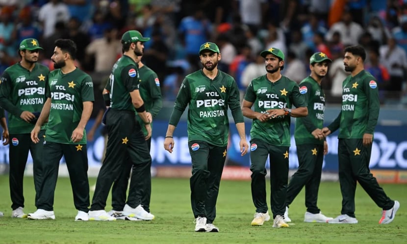 ভারতের ‘হ্যান্ডশেক’ কাণ্ডে ক্ষুব্ধ পাকিস্তান