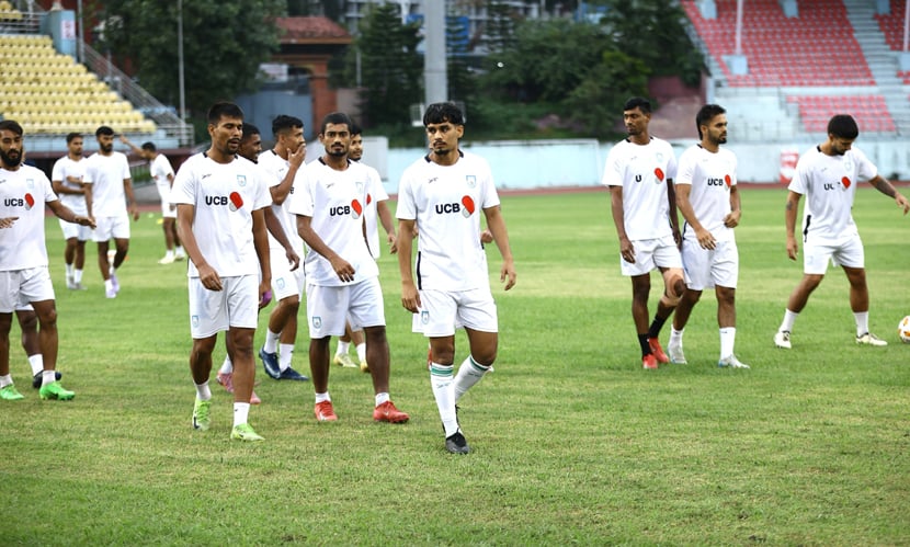 অবশেষে নেপাল থেকে দেশে ফিরছে বাংলাদেশ দল