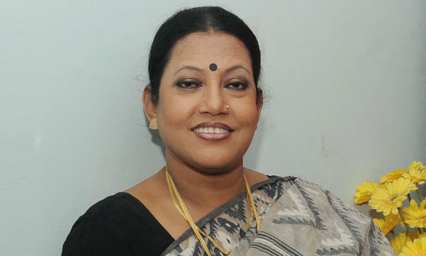 আবারও লাইফ সাপোর্টে শিল্পী ফরিদা পারভীন আবারও লাইফ সাপোর্টে শিল্পী ফরিদা পারভীন