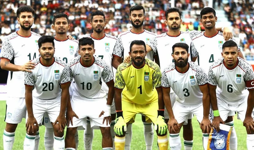 নেপালে আটকা পড়েছে বাংলাদেশ ফুটবল দল