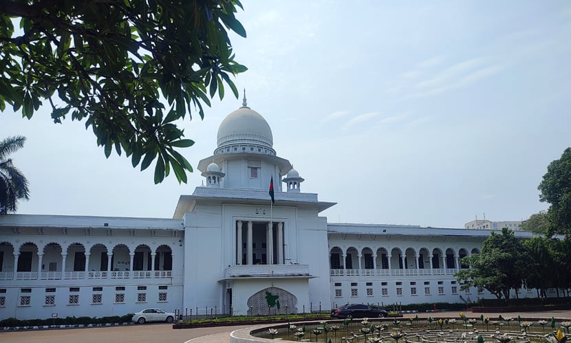 নিরাপত্তা ঝুঁকি বিবেচনায় আইজিপি ও স্বরাষ্ট্র মন্ত্রণালয়ে হাইকোর্টের চিঠি