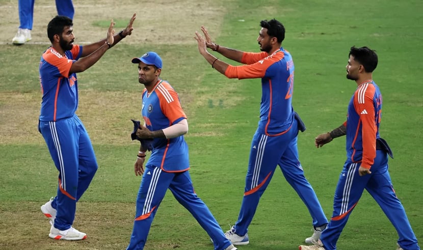 ৩৩ রানে ৯ উইকেট হারিয়ে ১৪৬ রানে থামল পাকিস্তান