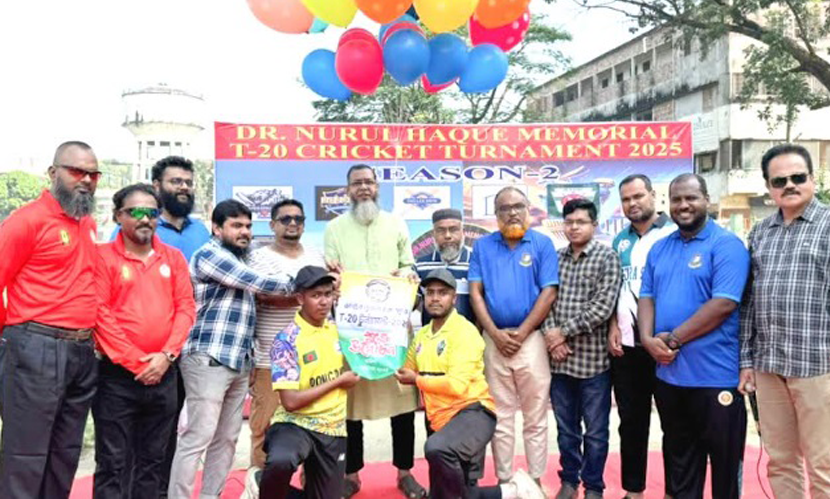 বগুড়ায় টি-টোয়েন্টি ক্রিকেট টুর্নামেন্টের উদ্বোধন