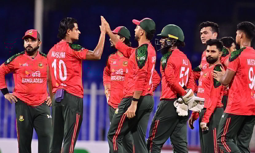 আফগানদের হোয়াইটওয়াশের লক্ষ্যে টসে জিতে বোলিংয়ে বাংলাদেশ