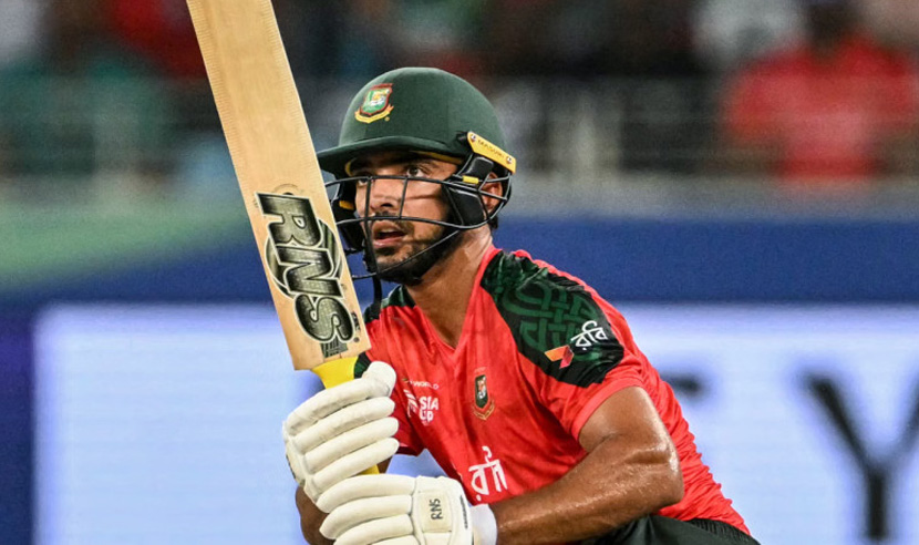 ৭ ছক্কা হাঁকিয়ে সাইফ বললেন— দুই বছর ধরে এভাবেই খেলছি