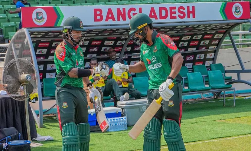 মন্থর ব্যাটিং প্রদর্শনী, ২০৭ রানে থামল বাংলাদেশ