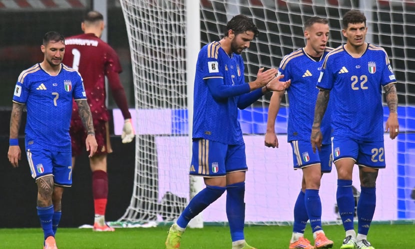 ‘মহাবিপর্যয়ে’ ইতালি, বিশ্বকাপে খেলতে কী করতে হবে? ‘মহাবিপর্যয়ে’ ইতালি, বিশ্বকাপে খেলতে কী করতে হবে?