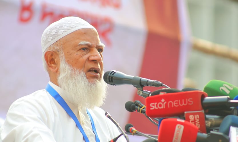 তেলের মূল্যবৃদ্ধি ‘মড়ার উপর খাঁড়ার ঘা’: জামায়াত আমির