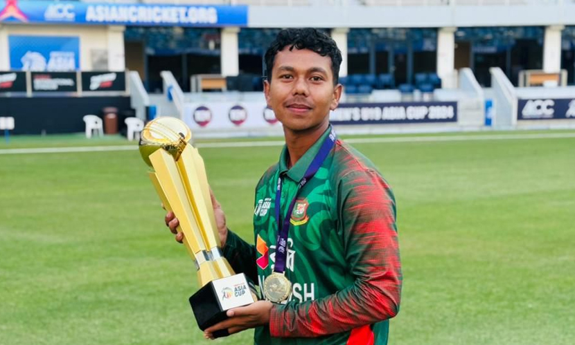 জাতীয় দলে খেলার স্বপ্ন টাঙ্গাইলের দেবাশীষের