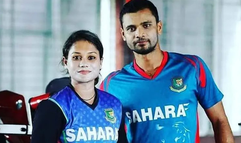 জাহানারার পাশে মাশরাফি জাহানারার পাশে মাশরাফি