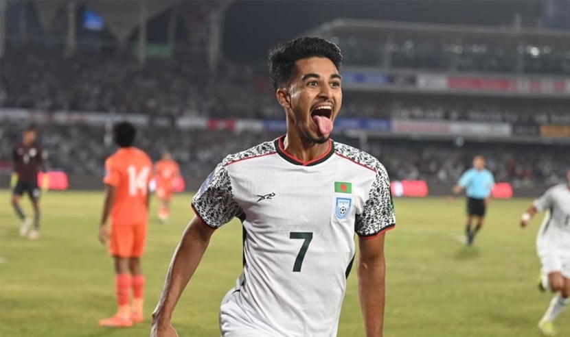 ভারতের বিপক্ষে প্রথমার্ধে ১-০ গোলে এগিয়ে বাংলাদেশ ভারতের বিপক্ষে প্রথমার্ধে ১-০ গোলে এগিয়ে বাংলাদেশ