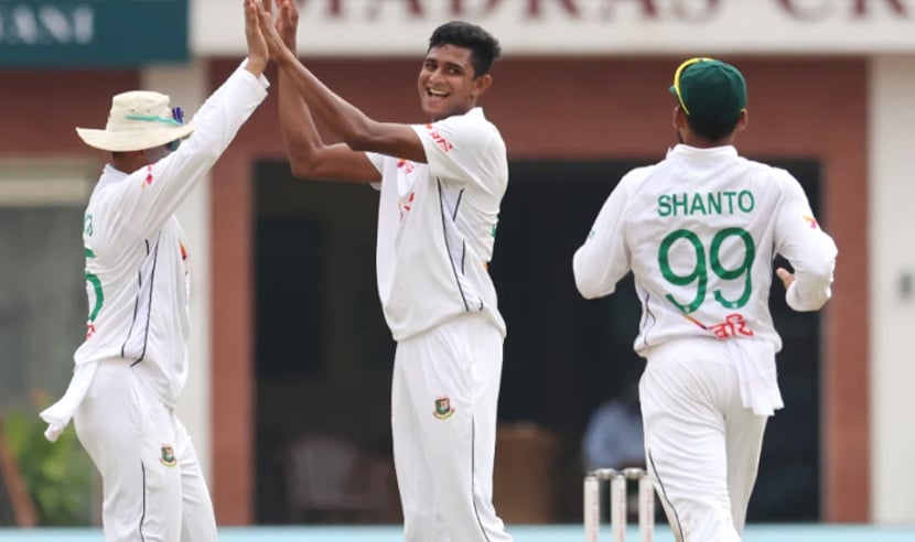 দুই ওভারে দুই উইকেট তুলে নিল বাংলাদেশ