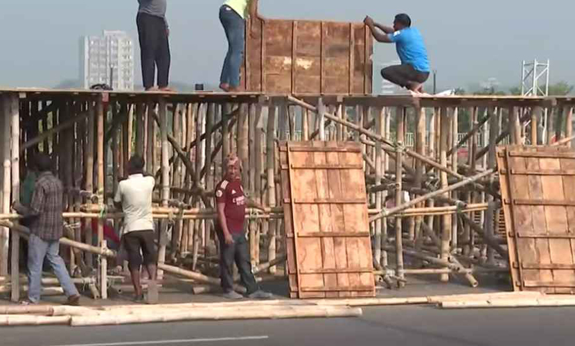 ঢাকায় পৌঁছে ৩০০ ফিটে বক্তব্য দেবেন তারেক রহমান, তৈরি হচ্ছে মঞ্চ