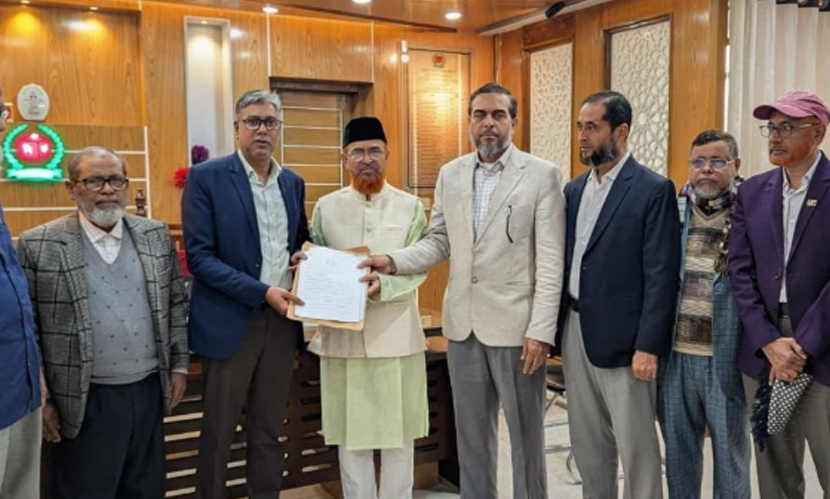 ঢাকা-১৫ আসনে জামায়াত আমিরের মনোনয়নপত্র সংগ্রহ
