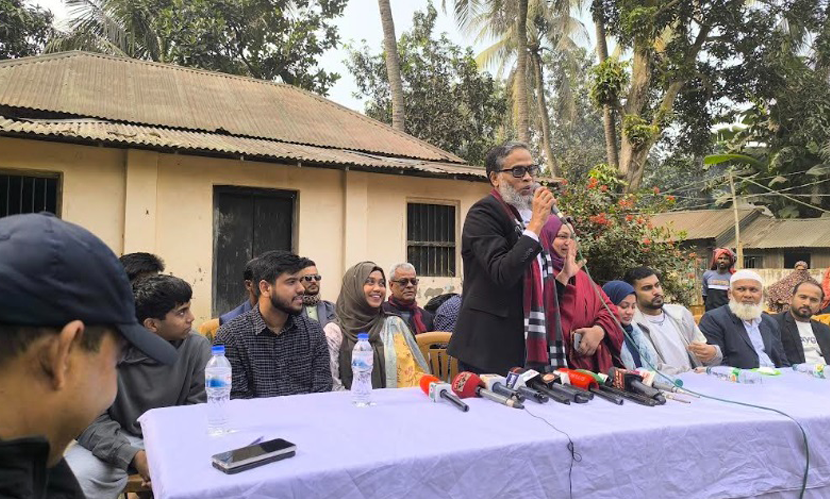সাংবাদিকদের সঙ্গে মুন্সীগঞ্জ-৩ আসনের বিএনপি প্রার্থীর মতবিনিময়