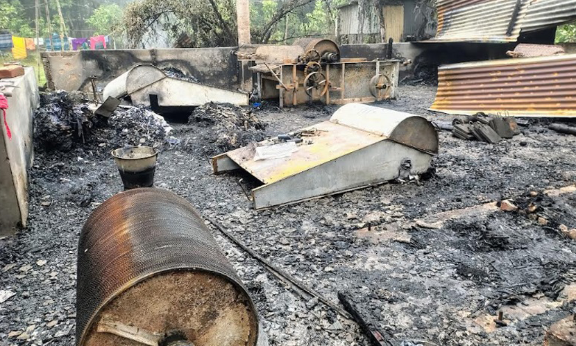 রাজবাড়ীতে তুলার ফ্যাক্টারিতে আগুন, ৫০ লাখ টাকার ক্ষতি