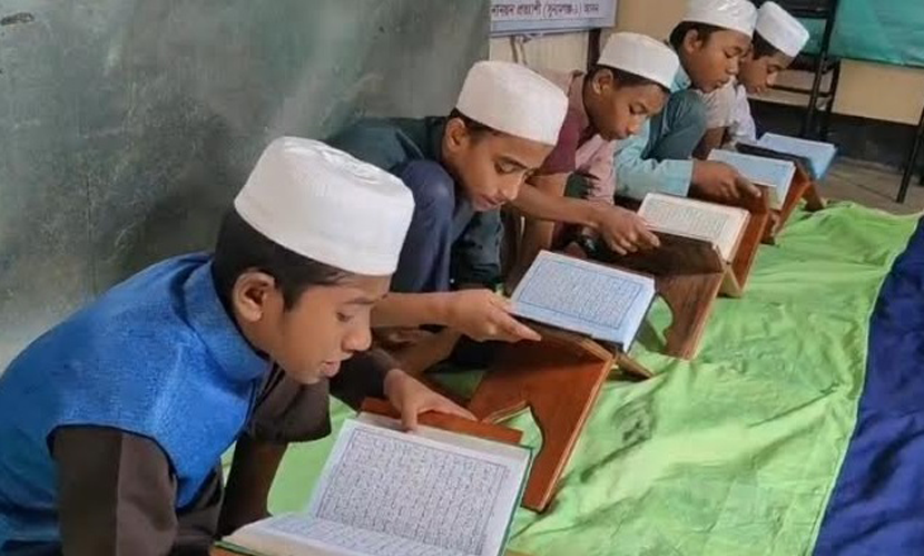 খালেদা জিয়ার মাগফেরাত কামনায় কোরআন খতম