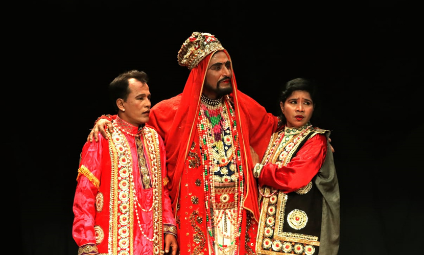 বিজয়ের মাসে যাত্রাপালার রঙিন আয়োজনে প্রাণবন্ত শিল্পকলা