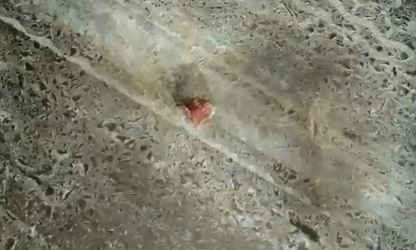 চাঁপাইনবাবগঞ্জে দু’পক্ষের ধাওয়া-পালটা ধাওয়া, ককটেল বিস্ফোরণ