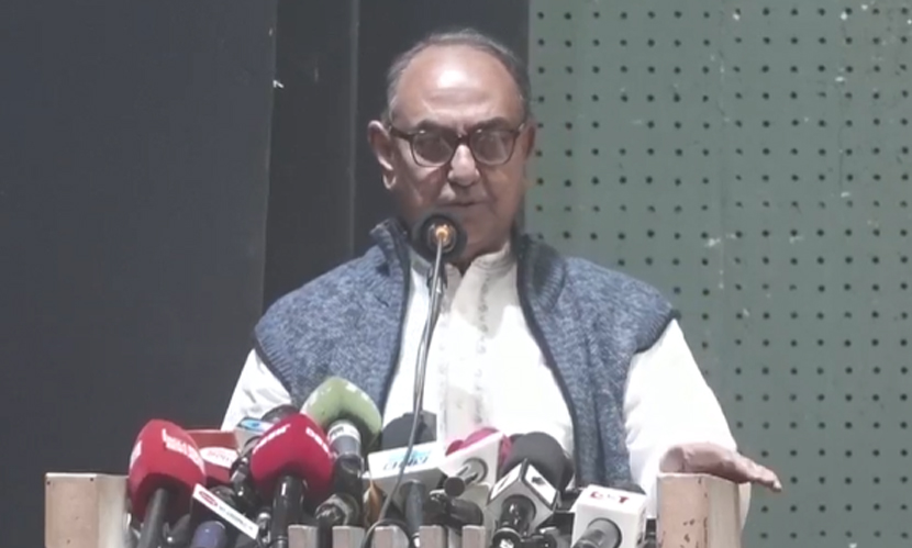 বিএনপি ঠেকাতে এক শ্রেণির বুদ্ধিজীবী দাঁড়িয়ে গেছে: মির্জা আব্বাস