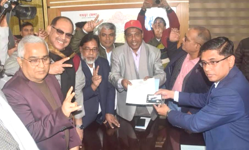 বগুড়া-৬ আসন থেকে তারেক রহমানের মনোনয়ন পত্র উত্তোলন