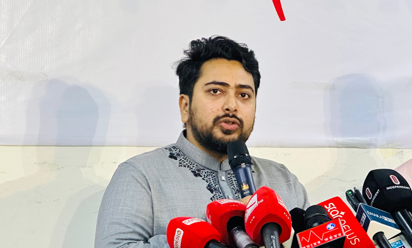 হত্যাকাণ্ড দিয়ে ১১ দলের অগ্রযাত্রা থামানো যাবে না: নাহিদ ইসলাম