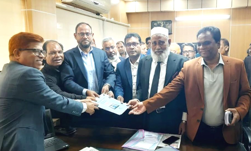 টাঙ্গাইল-২ ও ৫ আসন: সালাম পিন্টু ও সালাউদ্দিন টুকুর মনোনয়নপত্র সংগ্রহ