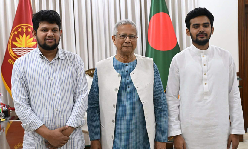 উপদেষ্টা মাহফুজ আলম ও আসিফ মাহমুদের পদত্যাগ