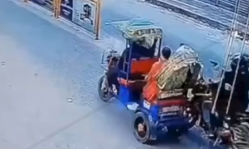 হাদিকে গুলি করা অস্ত্রের ম্যাগাজিন উদ্ধার