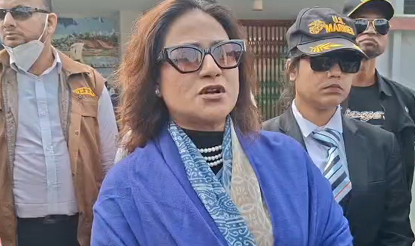 কিশোরগঞ্জ-৪ আসনে মনোনয়নপত্র জমা দিলেন কাজী রেহা কবির সিগমা