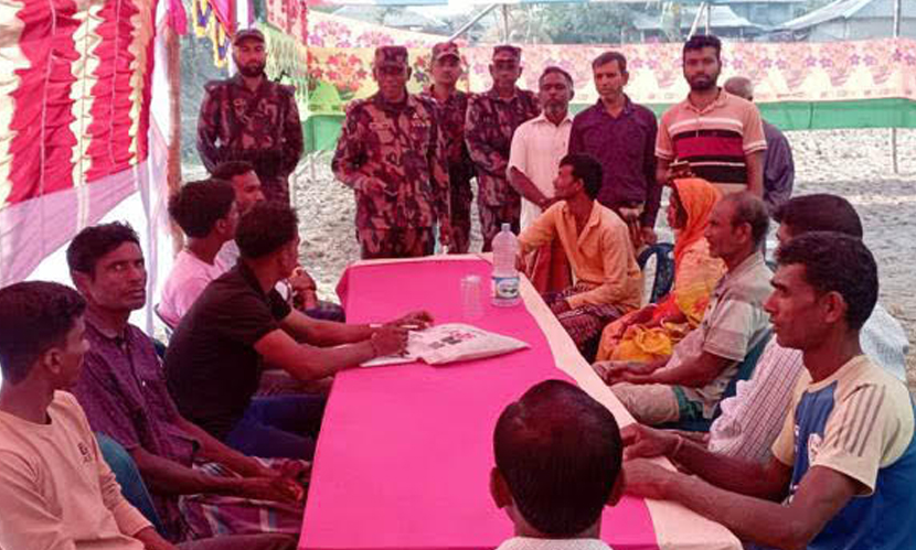 সাতক্ষীরায় সরস্বতী পূজায় বিশৃঙ্খলার চেষ্টা রুখে দিল বিজিবি