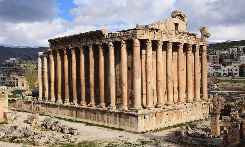 বা’আলবেকের পাথর রহস্য: ইতিহাস, বিস্ময় ও অমীমাংসিত প্রশ্ন