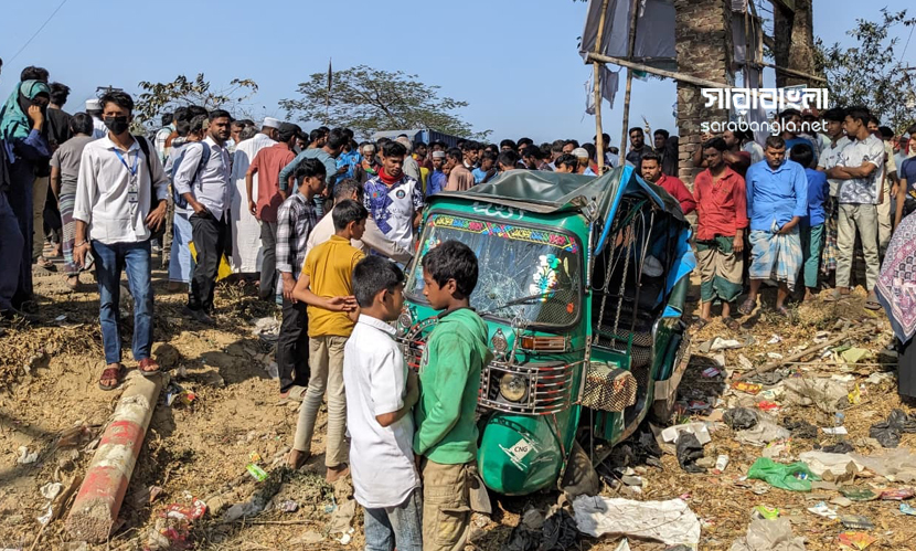 বেপরোয়া ট্রাক কেড়ে নিল মাদরাসা ছাত্রীসহ ২ জনের প্রাণ